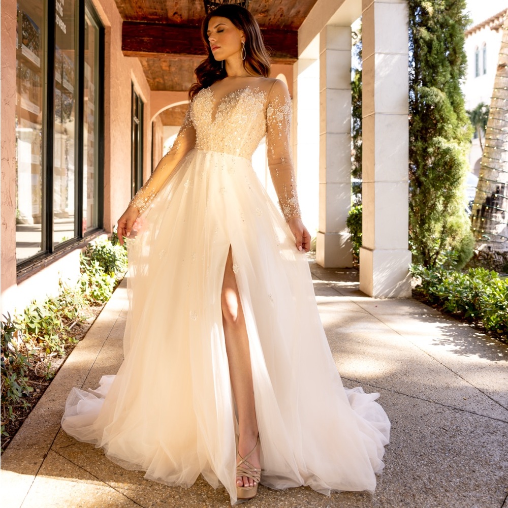 Adornato Couture Style: Dominique